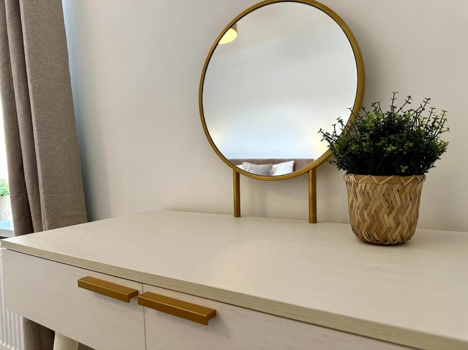 Casa vacanze 2 Bedroom Centre House - Pet Friendly - Free Parking *